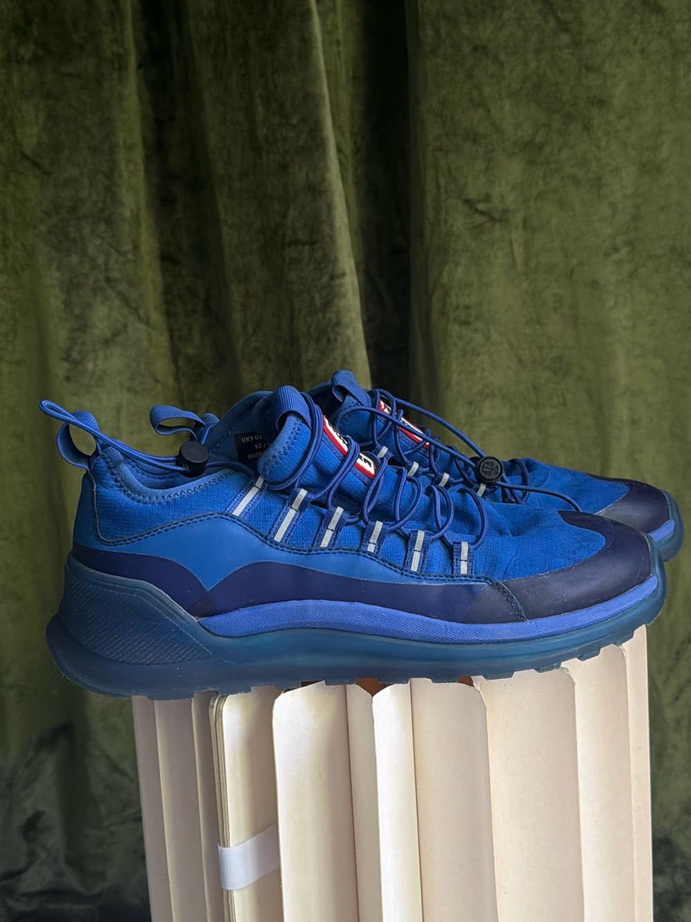 Hunter women’s Blue Athletic Rain Trail Sneakers - Picture 3 of 7